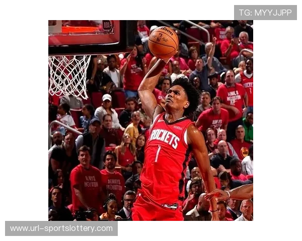 阿门·汤普森25分7篮板4抢断，火箭新星闪耀德州内战