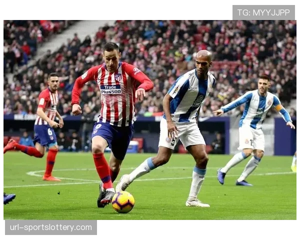 深度报道：数据分析团队如何在一场西甲比赛中实时计算并解读“有效跑动”